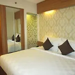 D\'Primahotel Mega Kuningan