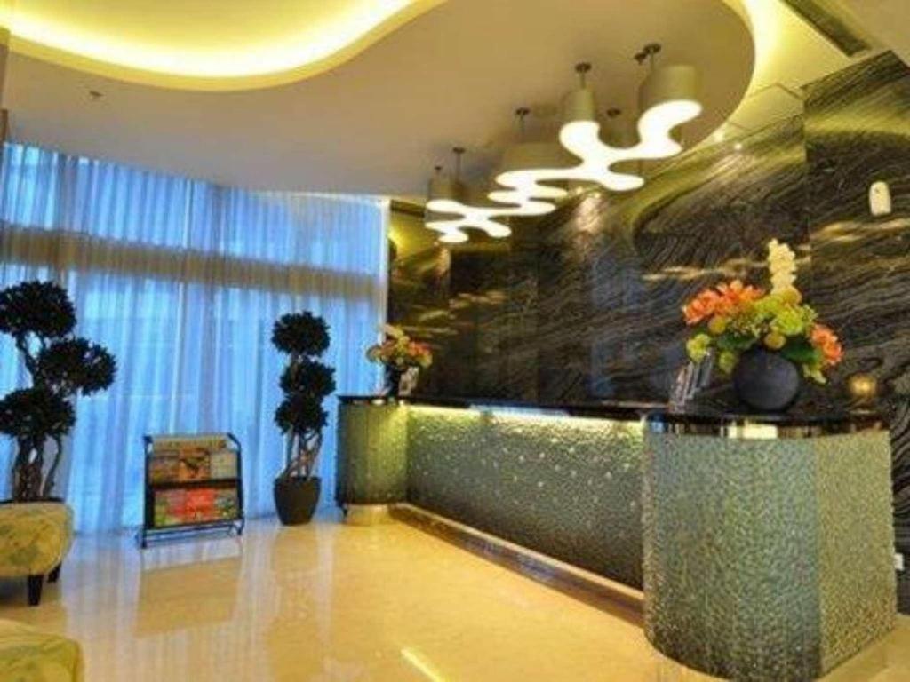 D'primahotel Mega Kuningan Hotel 3*