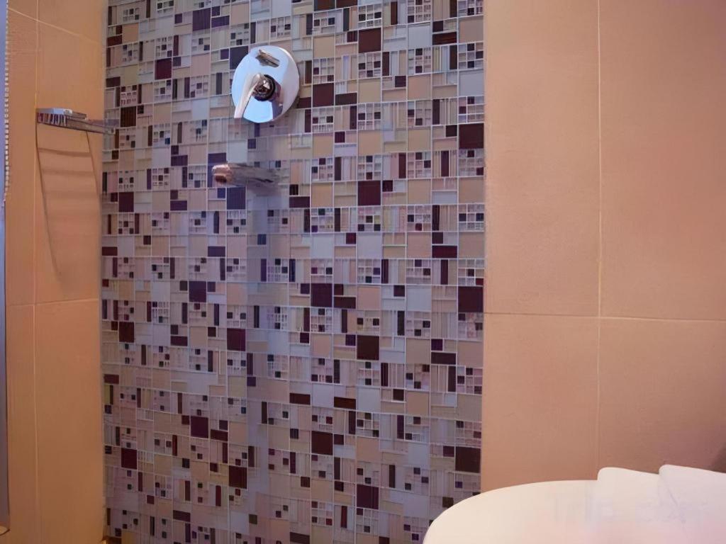 Hotel D'primahotel Mega Kuningan