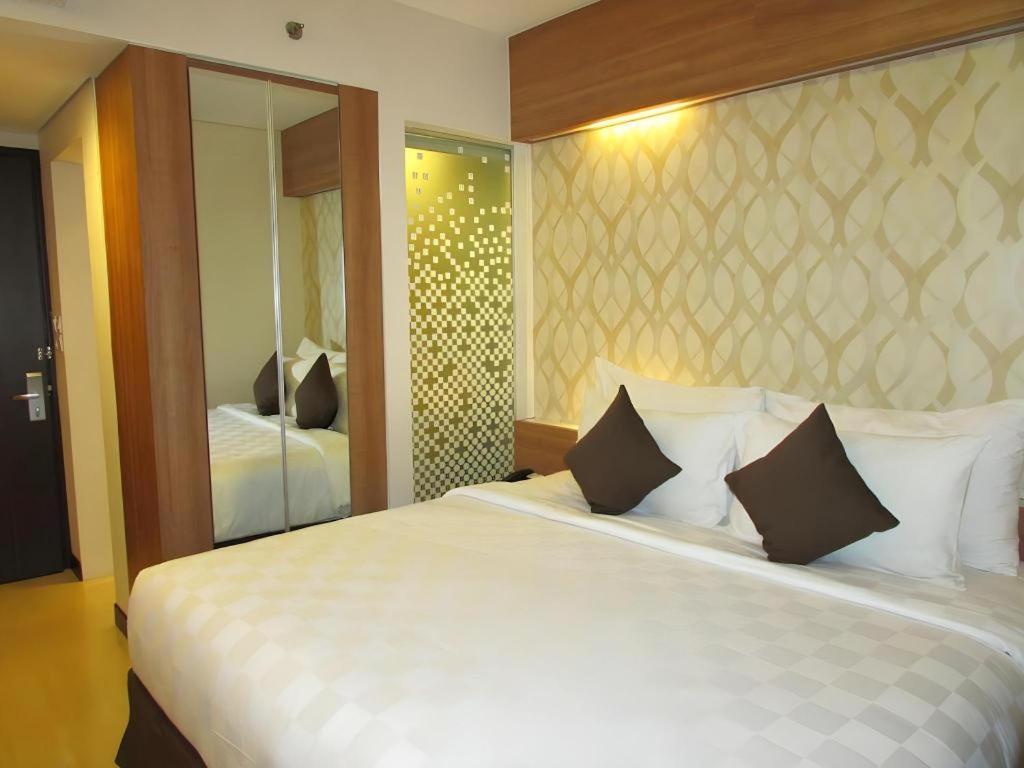 D'primahotel Mega Kuningan Hotel 3*