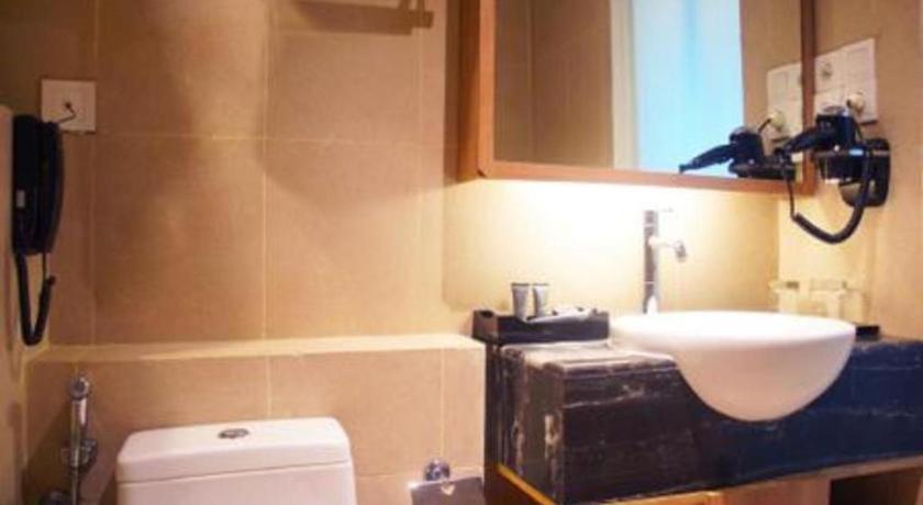 D'primahotel Mega Kuningan Hotel 3*