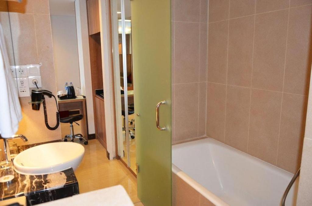 D'primahotel Mega Kuningan