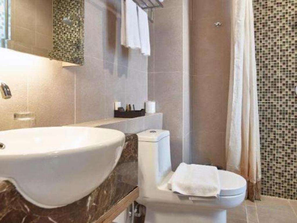 D'primahotel Mega Kuningan Hotel 3*